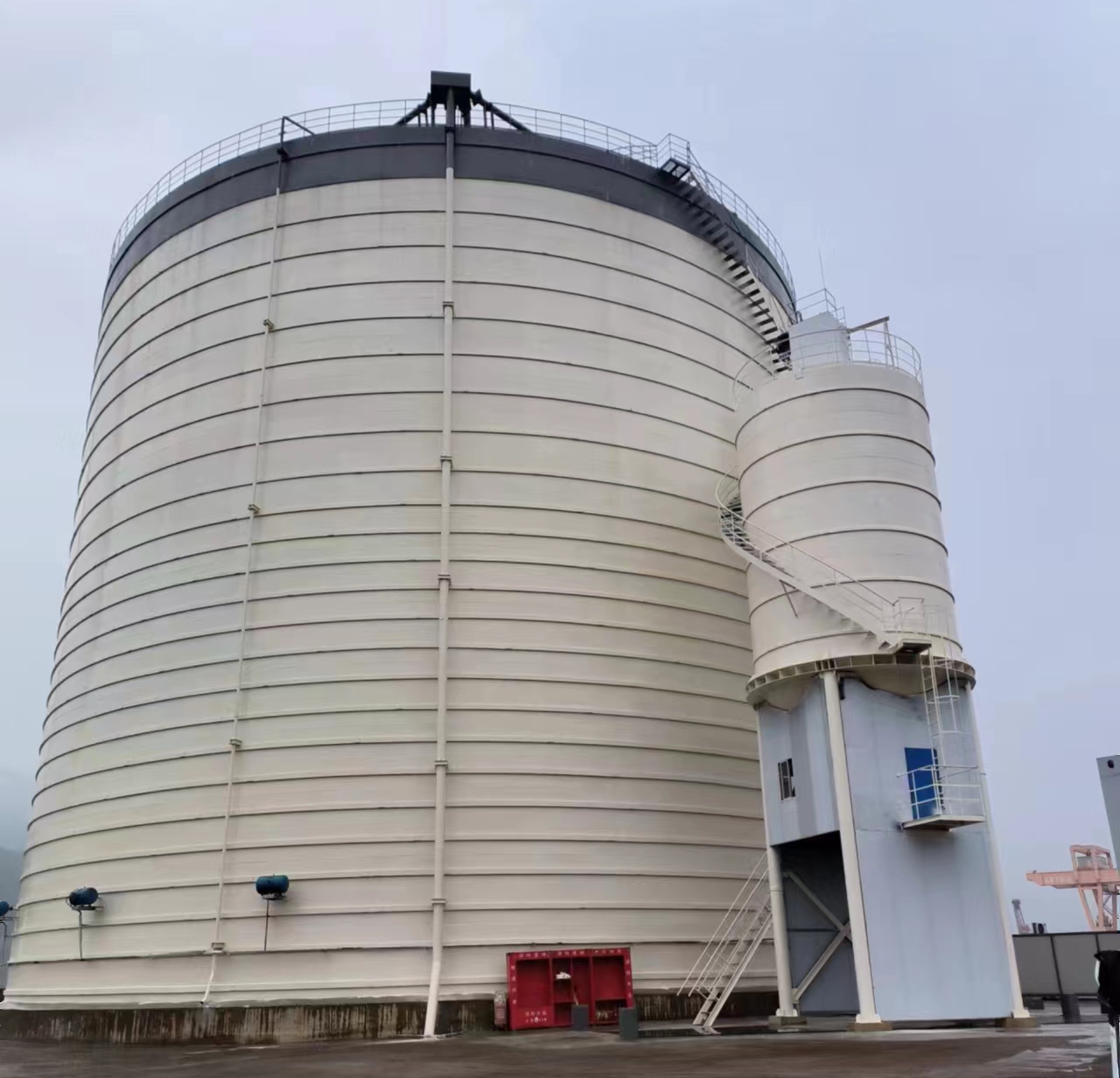 响水镇10万吨水泥钢板库